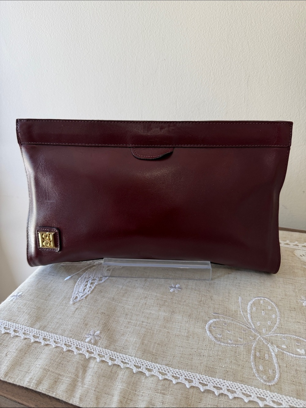 Borelli Collection Vintage Burgundy Brown Leather Frame clutch Bag w/  Gold Logo